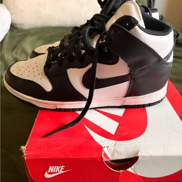 Nike Dunk High White and University Red - Picture 2 of 6